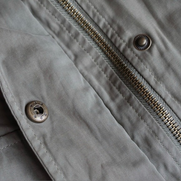 Olive Safari Utility Cargo Pocket Drawstring Snap Front Vest S/M - Picture 4 of 14